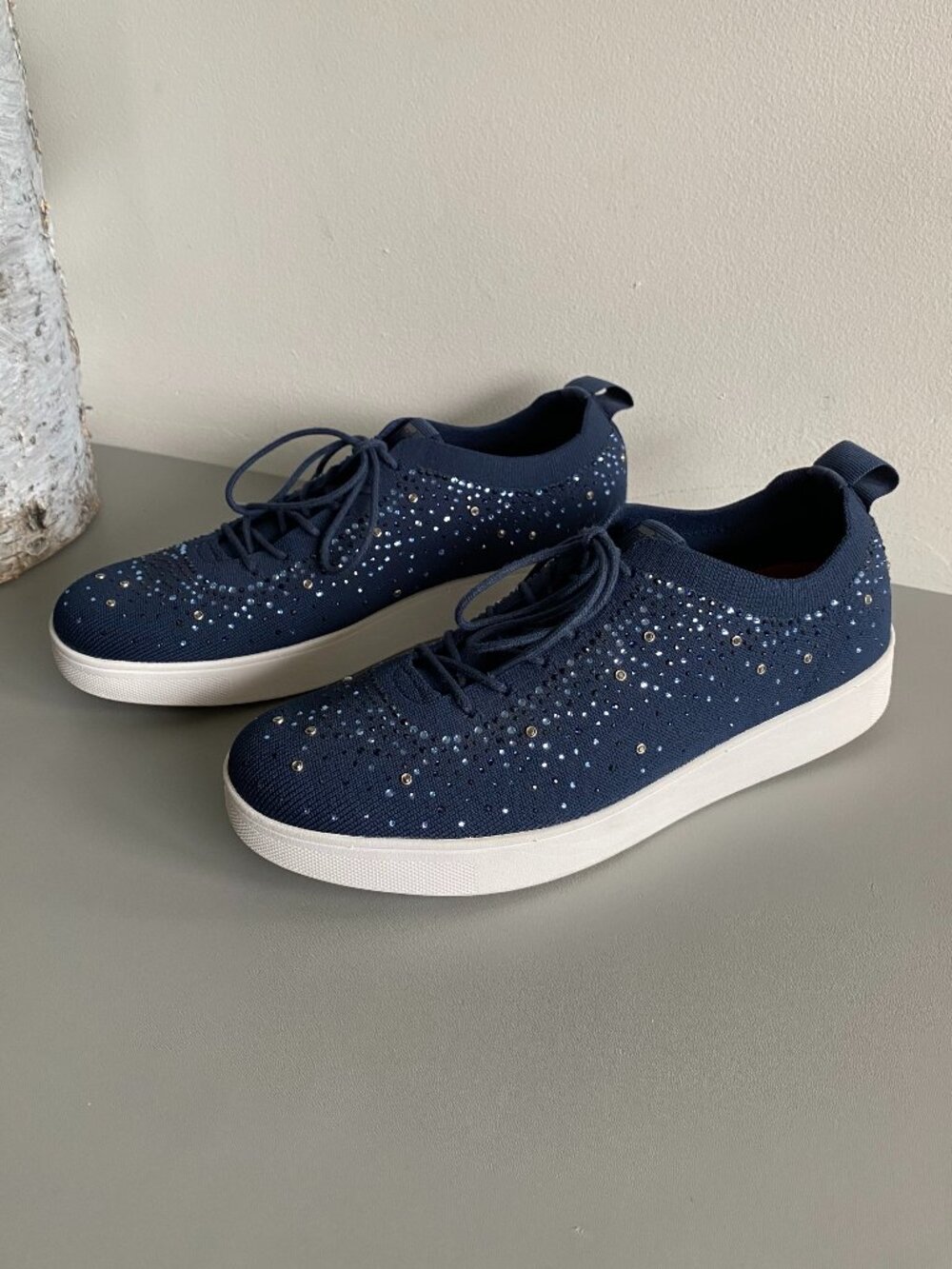 FitFlop Rally Ombre Crystal Sneakers Sz 11 Navy Blue Bling